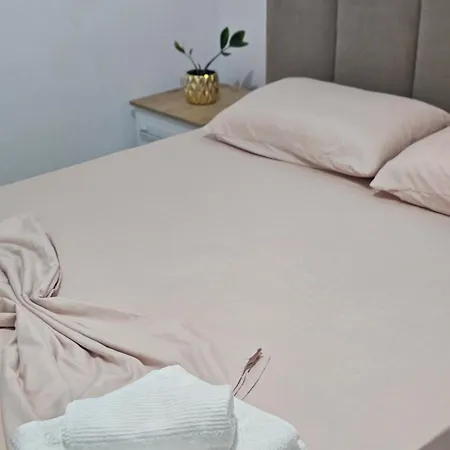 Main Bulevard 5 Apartman *