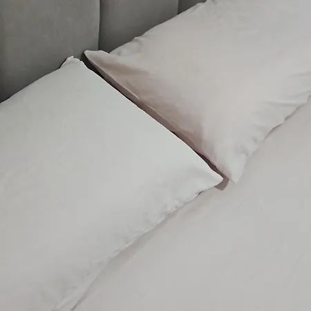 Main Bulevard 5 * Tirana