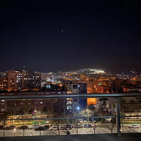 Main Bulevard 5 Apartment