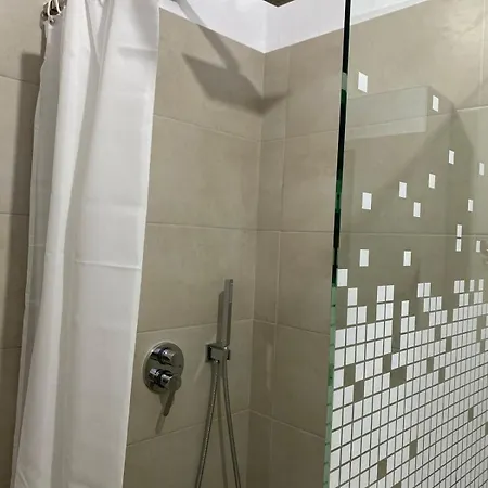 Main Bulevard 5 Apartment Tirana