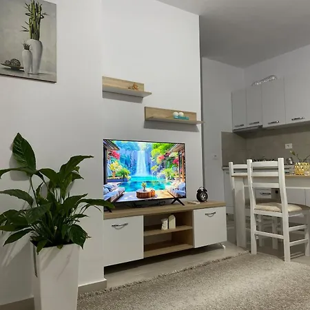 Main Bulevard 5 Apartman *