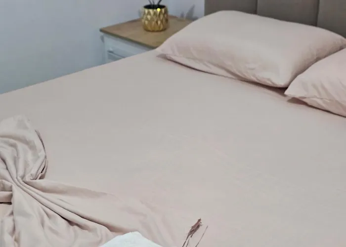 Main Bulevard 5 Apartment *