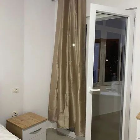 شقة Main Bulevard 5 *